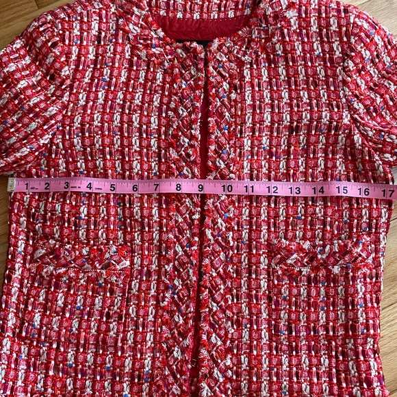 Vintage Carolina Herrera tweed jacked size 4 - Picture 4 of 9